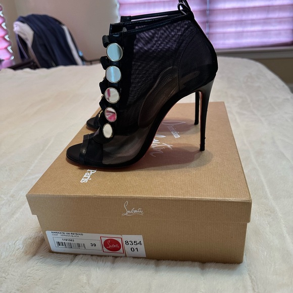 Christian Louboutin Black and Gold Mesh Heels - Picture 3 of 5
